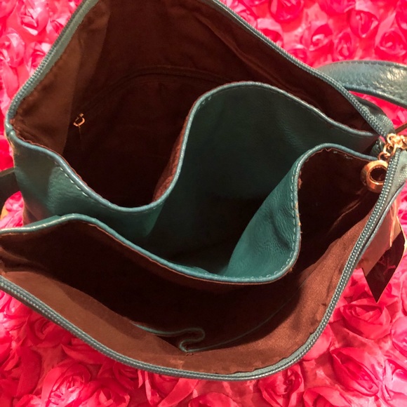 ✨✨Beautiful crossbody bag ✨✨ - Picture 6 of 8